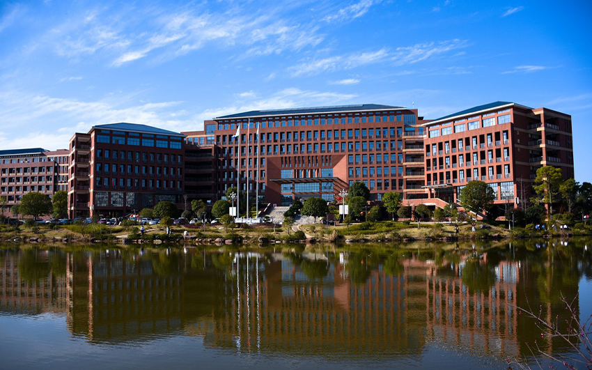 湖南師范大學(xué) 不銹鋼水管案例 卡樂(lè)福